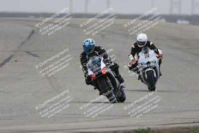 media/Nov-29-2025-TrackDaz (Sat) [[10ae2d9bce]]/B Group/Session 3 (Outside Grapevine)/